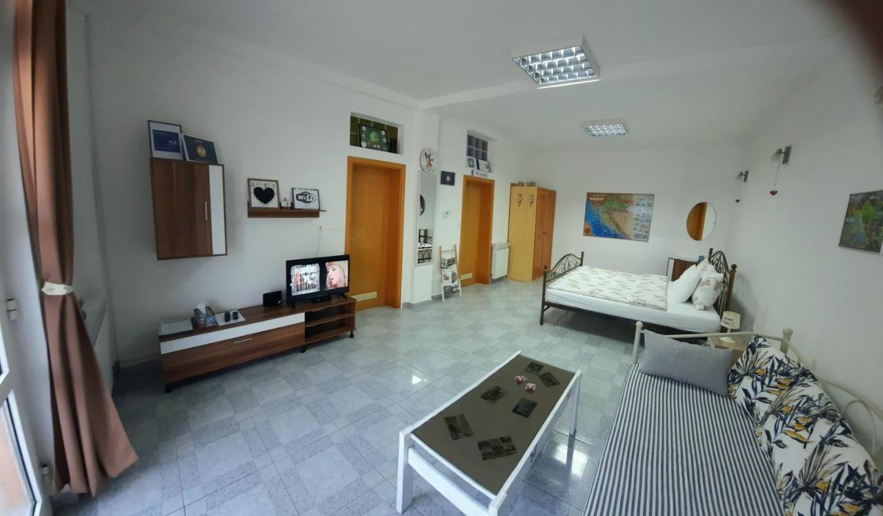 Studio Apartment David Ζάγκρεμπ Εξωτερικό φωτογραφία